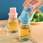 Kitchen Accessories Items for Home Oil Dispenser with Brush Oil Brush for Cooking Silicone Oil Brush for Kitchen use Oil Spreader for dosa pan oiling Brush Baking, BBQ, Marinating(Glass) - Image 7