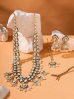 ZAVERI PEARLS Green Meenakari Kundan Bridal Long Dazzling Necklace Earring Maangtikka Set For Women-ZPFK17761 - Image 3