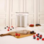 HomeEssentials Greek Yogurt & Curd Maker - 1800ml Fine Mesh Strainer with Lid | Multifunctional yoghurt Filter | Curd Maker for Home | Whey Separator | Perfect for Homemade Yogurt, Curd, Cheese & More