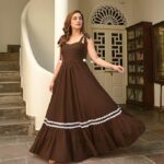 Women's Elegant Long Maxi Gown with Shoulder Ribbon Tie-Up, Stylish & Trendy - Fit and Flare Sleeveless Square Neckline Western Dress, Casual Dress for Women - Image 3