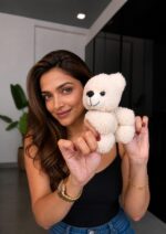 Cute Teddy Bear Plush Hair Claw Clip for Girls & Women – Soft Beige Hair Clip for Stylish Everyday Hairstyles - Image 2